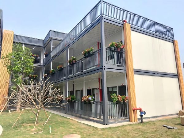 Cabin-style / apartment-style homestay flat-pack container houses