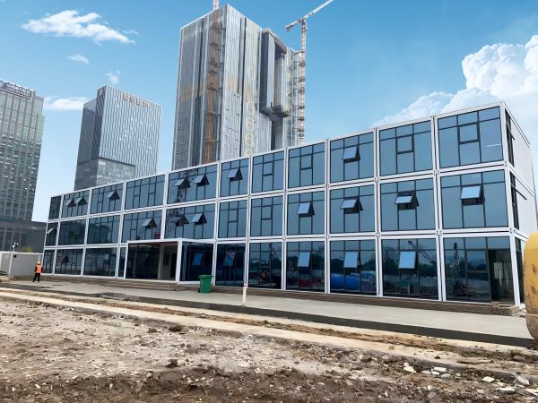 Glass curtain wall modular container house
