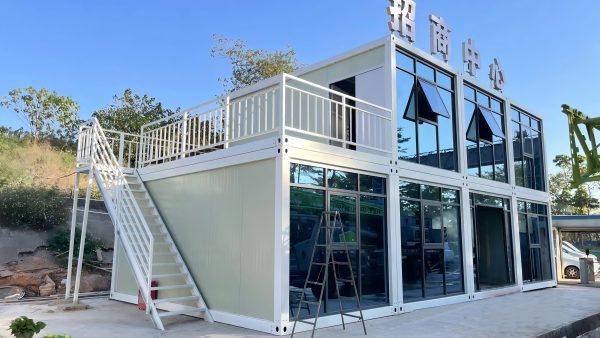 Office/warehouse assembly of container houses