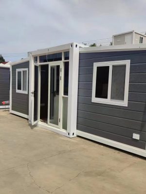 Double-wing expanded container house
