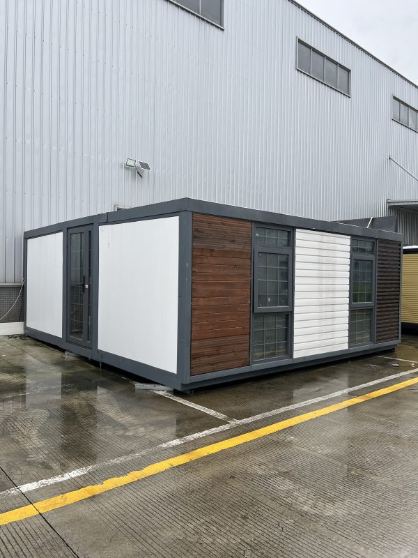 IMG_0120 Prefabricated three-in-one foldable double-wing container house / office