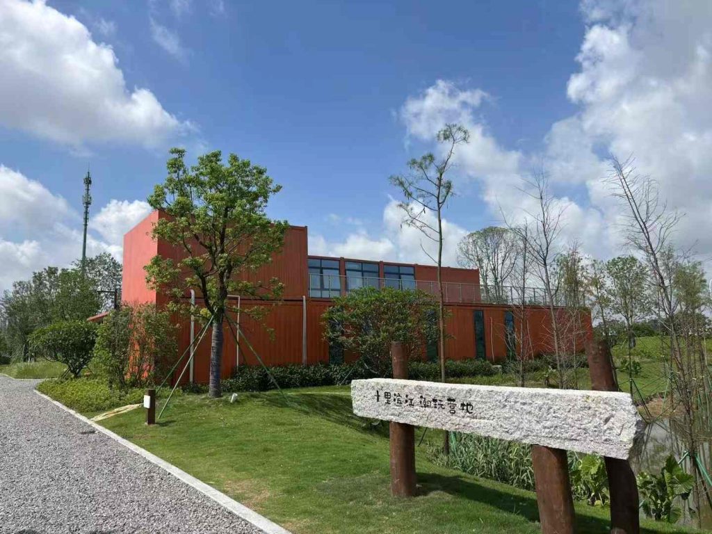 Container-based eco-friendly camping site