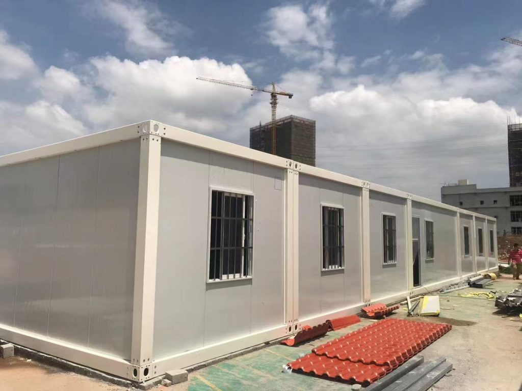 Detachable container house