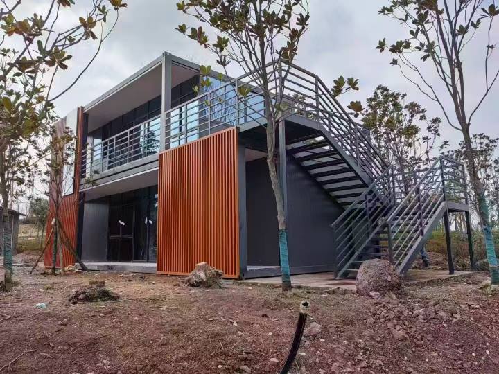 container house homestay