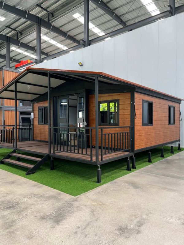 20ft Expandable Container with Roof Canopy and Deck 20ft Expandable Container with Roof Canopy and Deck