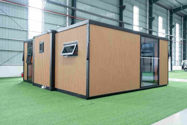 _DSC2115 20-foot expandable container with a wood-look exterior and glass walls