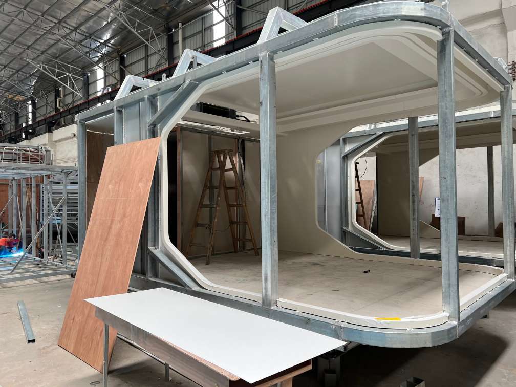 space capsule house manufacturer in China